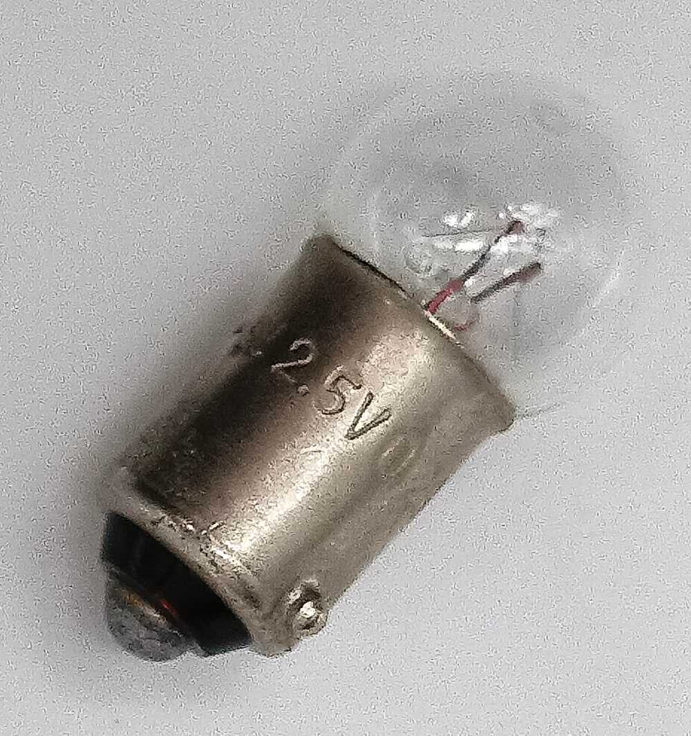 10шт Лампа накаливания "Свет" миниатюрная МН 2,5-0,29 2.5в, 0,29а, B9S/14