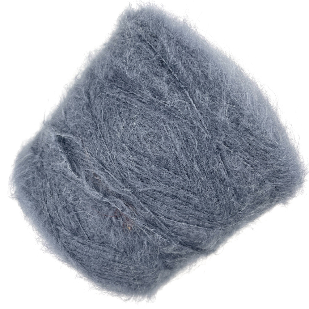 Перуанская бэби сури роял альпака 70% шелк 10% па 20% 400 м в 100 г серо-голубой глубокий