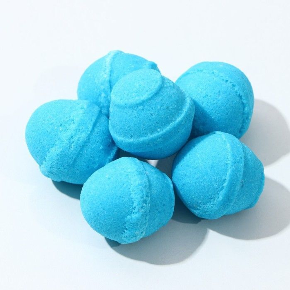 Набор из 6 бомбочек для ванны «Сияй круглый год!» с ароматом ванили и молока