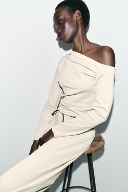 ZARA ТОП АСИММЕТРИЧНОГО КРОЯ ИЗ ТКАНИ ПИКЕ, ЭКРЮ