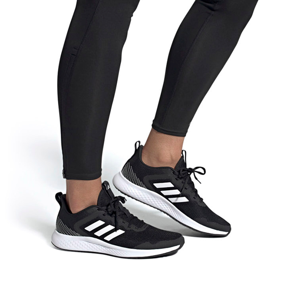 Кроссовки Adidas Fluidstreet
