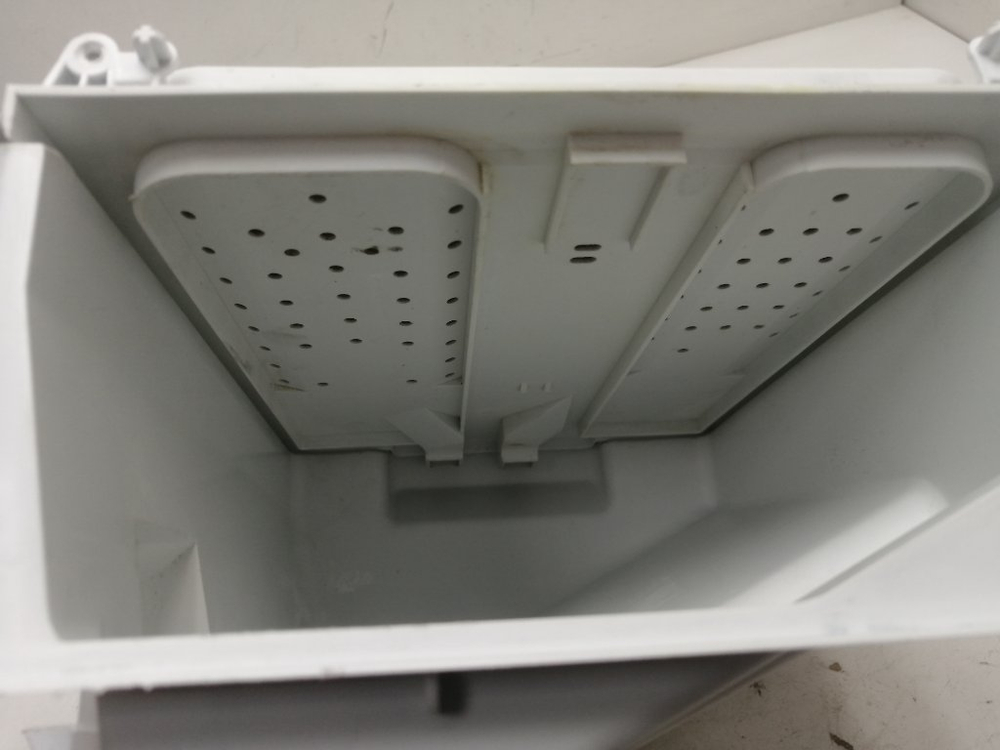 WMD75105BL кт98 Бункер дозатора порошка для стиральной машины Beko 281852 б/у