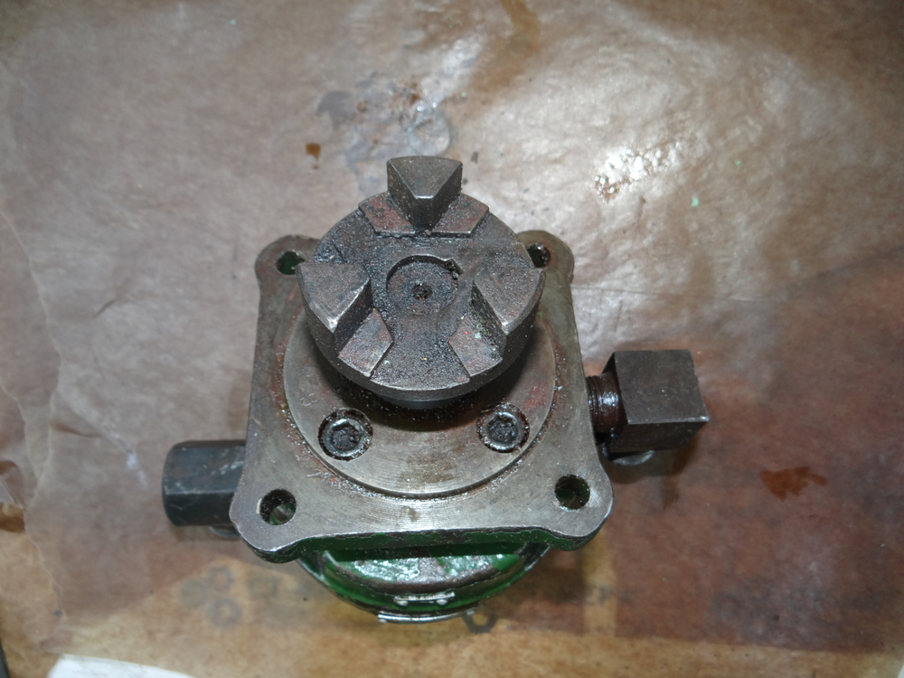 Пластинчатый гидронасос Г12-2