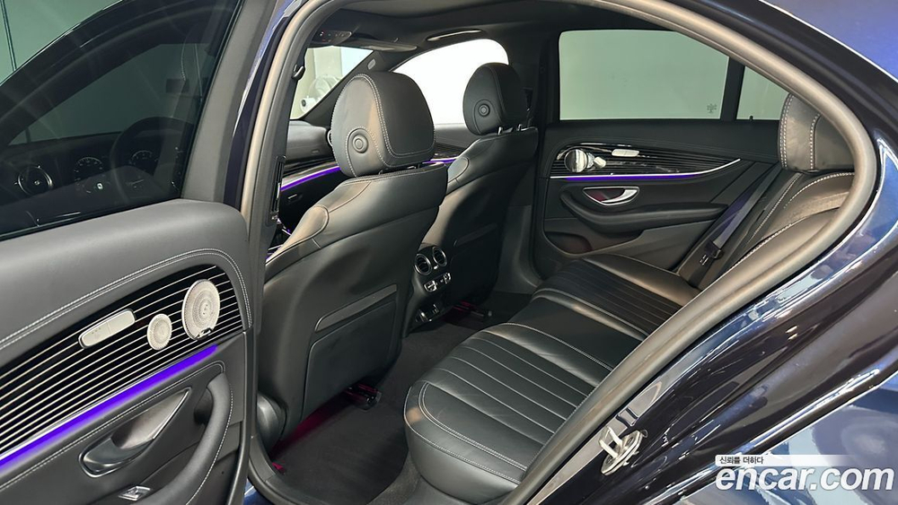 Mercedes-Benz E-Class W213 E450 4MATIC Exclusive (03.2022)