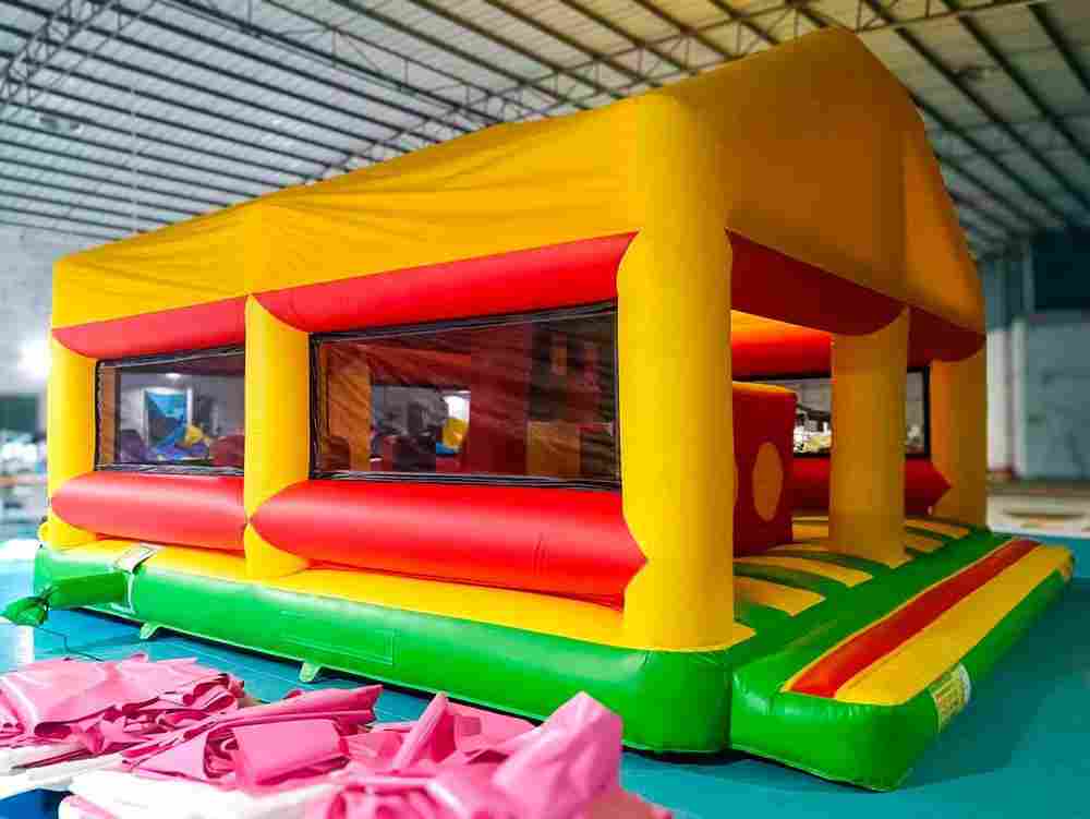 Коммерческий надувной батут «Спорткомплекс» с крышей, 7x7x4.5 м