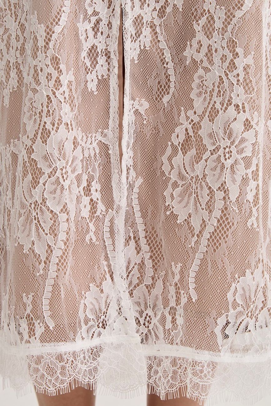 Юбка-карандаш из гипюра, молочный