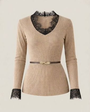 Джемпер с кружевом в бежевом