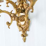 Настенное бра с тремя рожками в стиле Людовика XVI