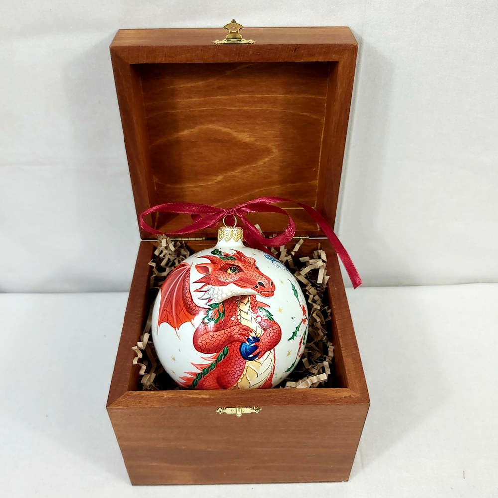 Коллекционный елочный шар с росписью Палех "Дракон" в деревянной шкатулке