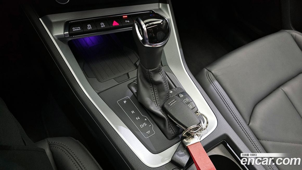 Audi Q3 (F3) 35 TDI Premium (10.2020)
