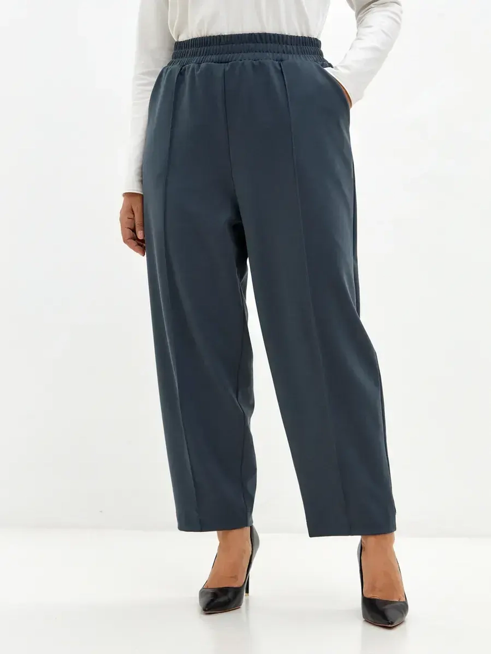 Брюки бананы со стрелками