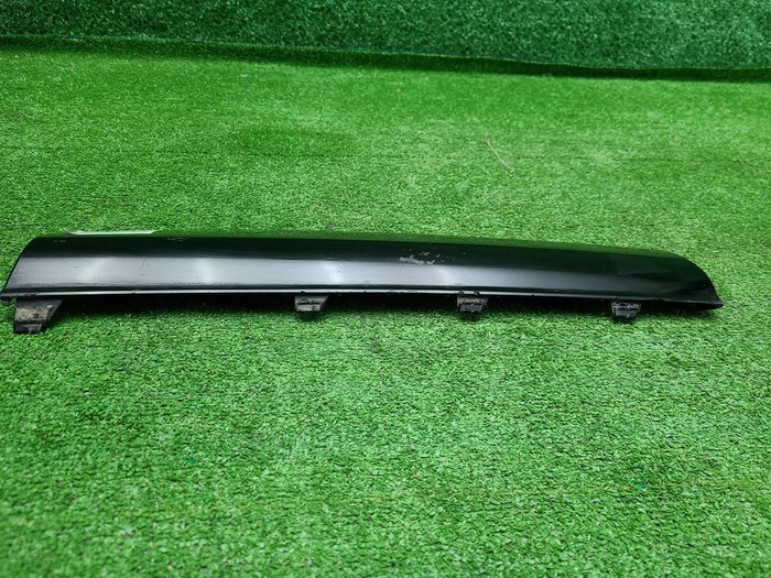 Накладка бампера правая Mercedes S W223 20-нв AMG