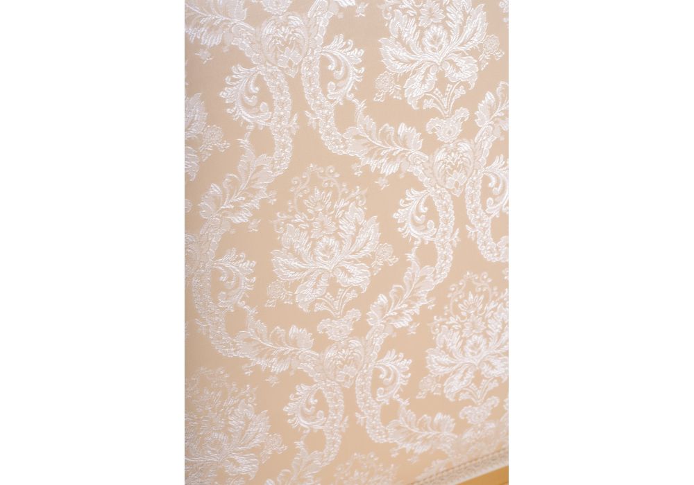 Стул Рембрандт молочный с золотой патиной