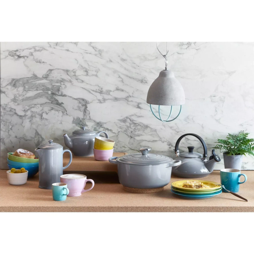 Le Creuset - Чайник Zen 1,5л Черный / артикул   92009600140000  / GTIN 630870021265