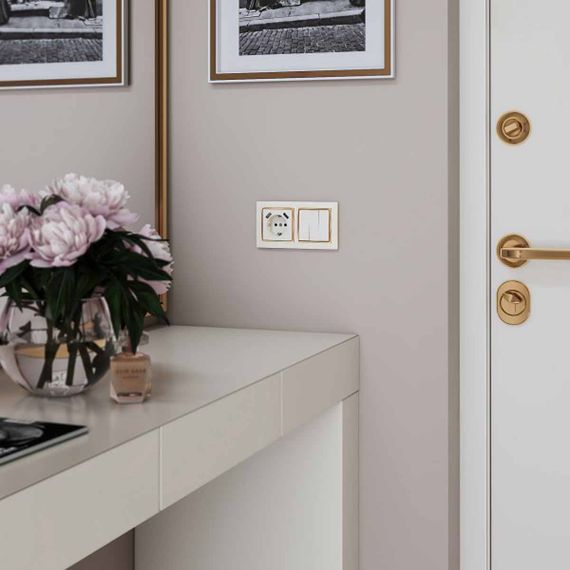 Выключатель Werkel трехклавишный слоновая кость W1130003 4690389155666