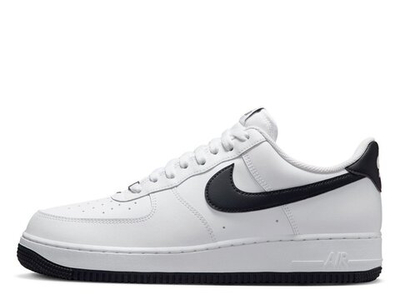 Баскетбольные кроссовки Nike Air Force 1 '07 White/Black shoes