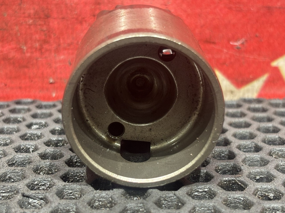 Толкатель выпускного клапана 2019г