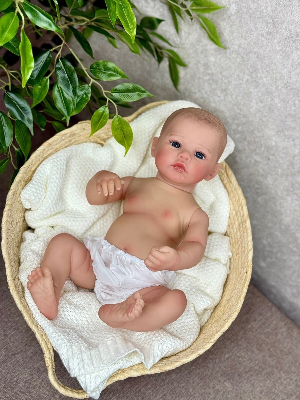 Кукла Реборн виниловая 48см без одежды (FA-822W)