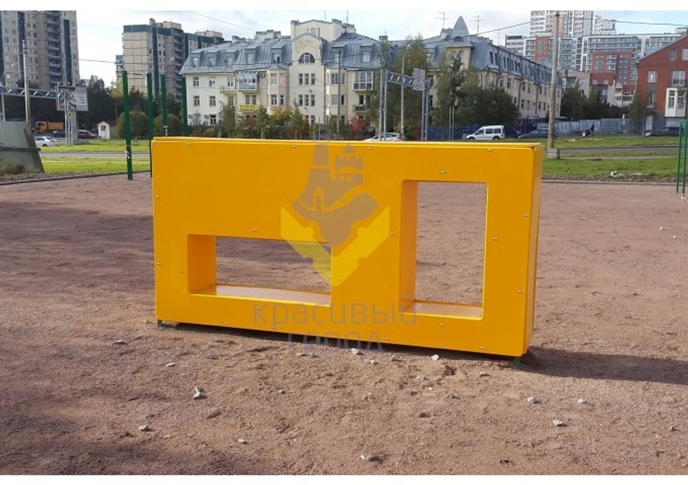 Стена с двумя проемами