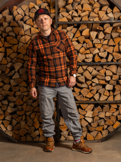 Рубашка - Сорочка Варгградъ мужская чёрно-оранжевая клетка