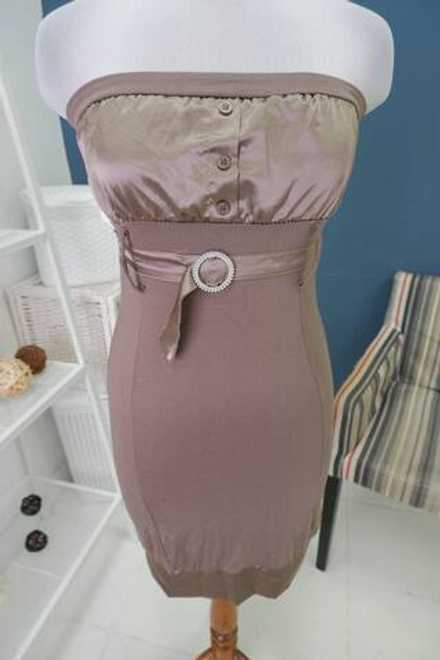 Платье обтягивающее 40/42 размер