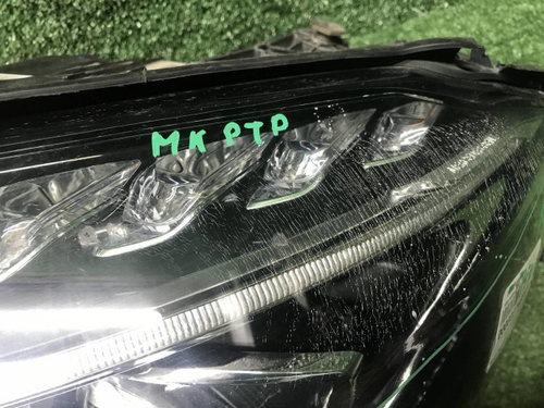 Битая Фара левая Mercedes C W205 (2014-2018) LED