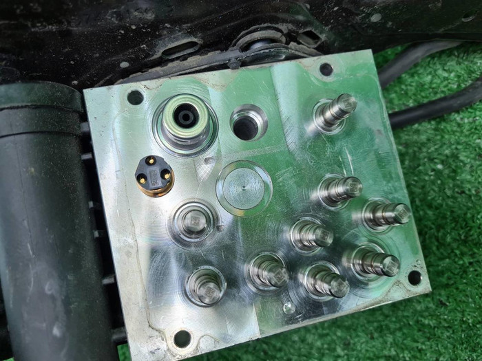 Компрессор пневмоподвески Mercedes GLE V167 18-нв