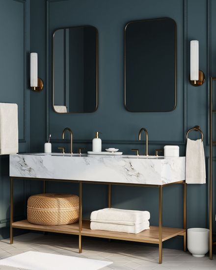 Зеркало в золотой раме “Теони”