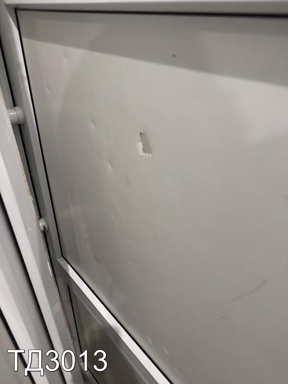 Дверь пластиковая входная Б/У 2040(в) x 970(ш)