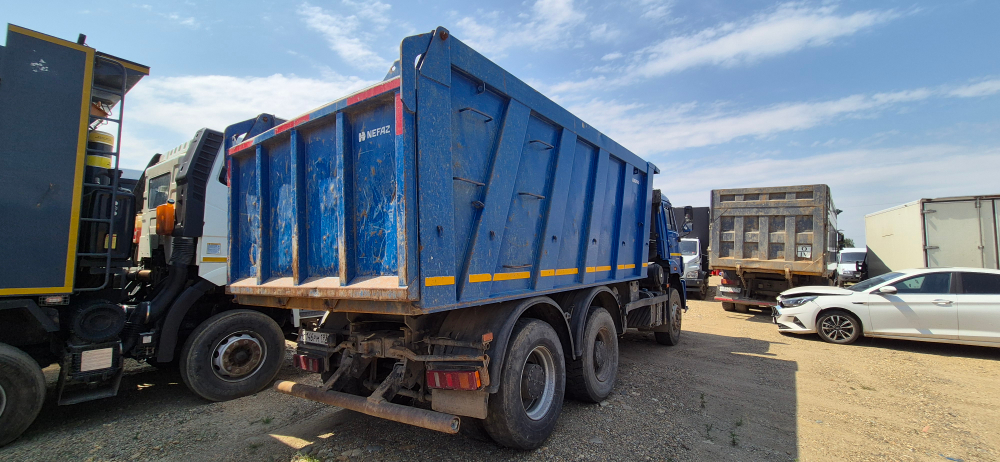 КамАЗ 6520 6x4 Самосвал 6520-53 (Дизельный, 11,8 л, 400 л.с., МТ)