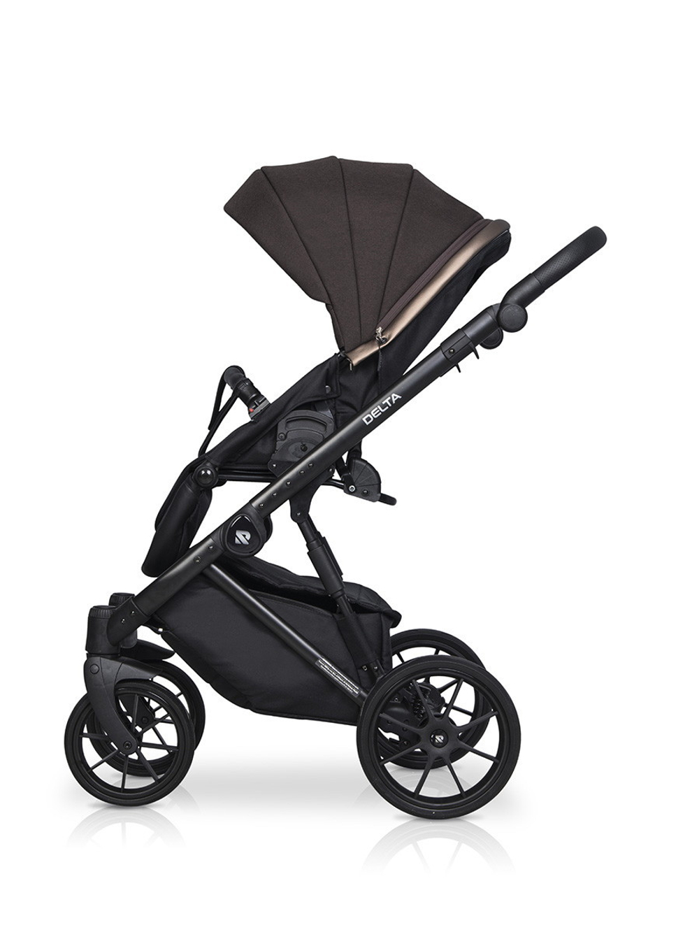 Детская коляска Riko Basic Delta 2 в 1 04 chocolate