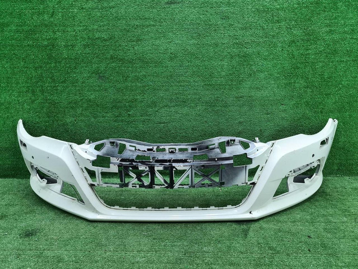 Бампер передний VW Passat CC (2008-2012)