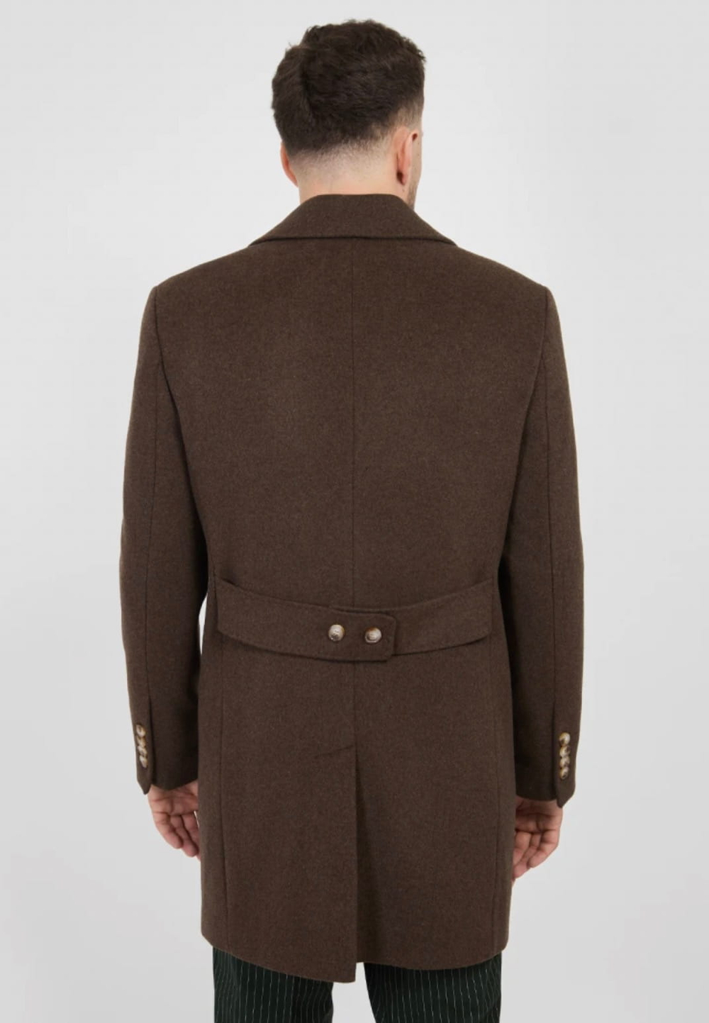 Мужское пальто двубортное (коричневое) С41