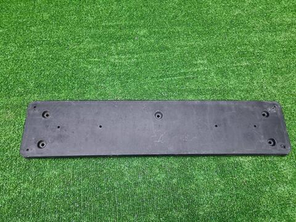 Площадка номера BMW M5 F90 (2020-2024)