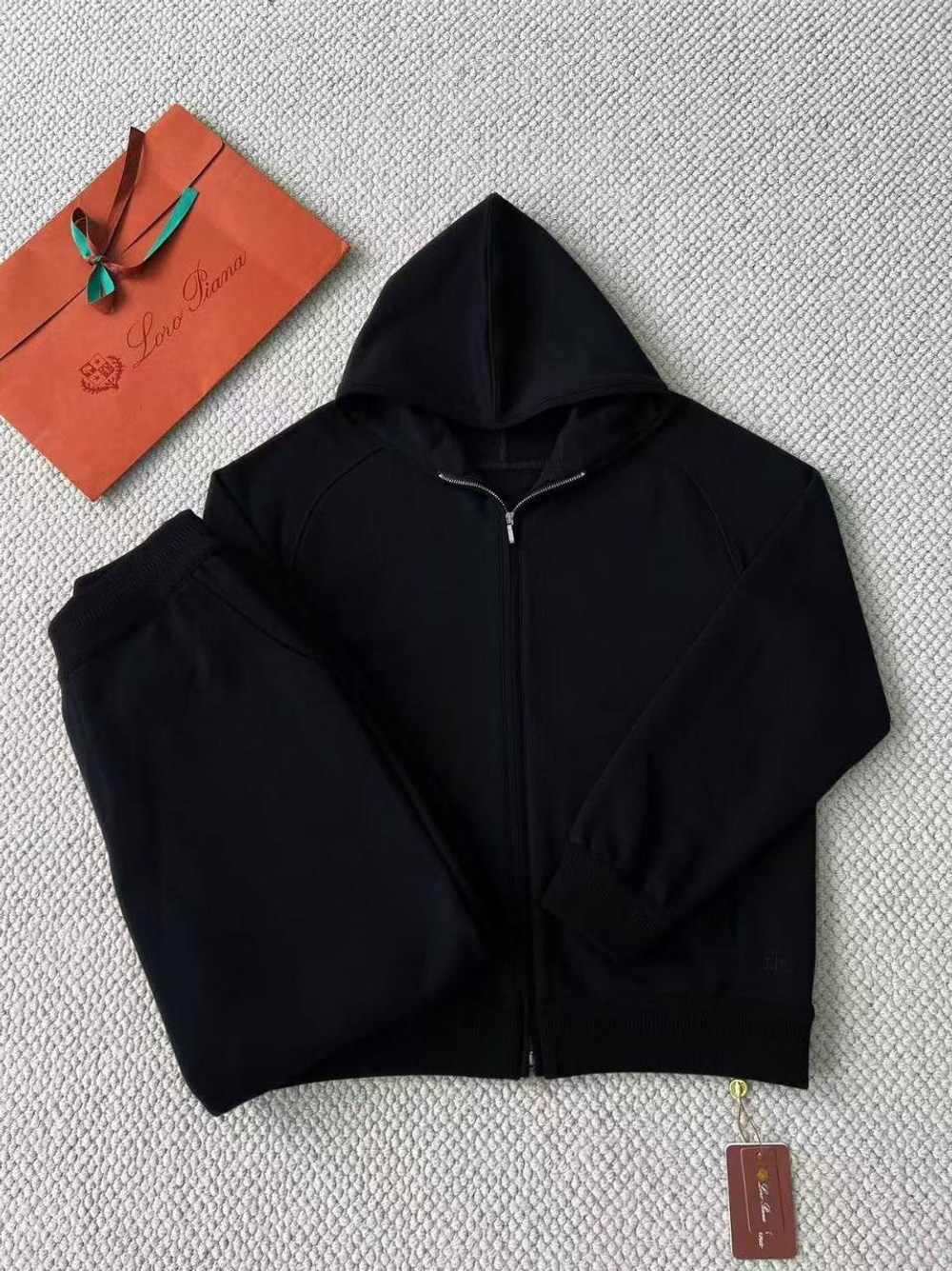 Спортивный костюм Loro Piana