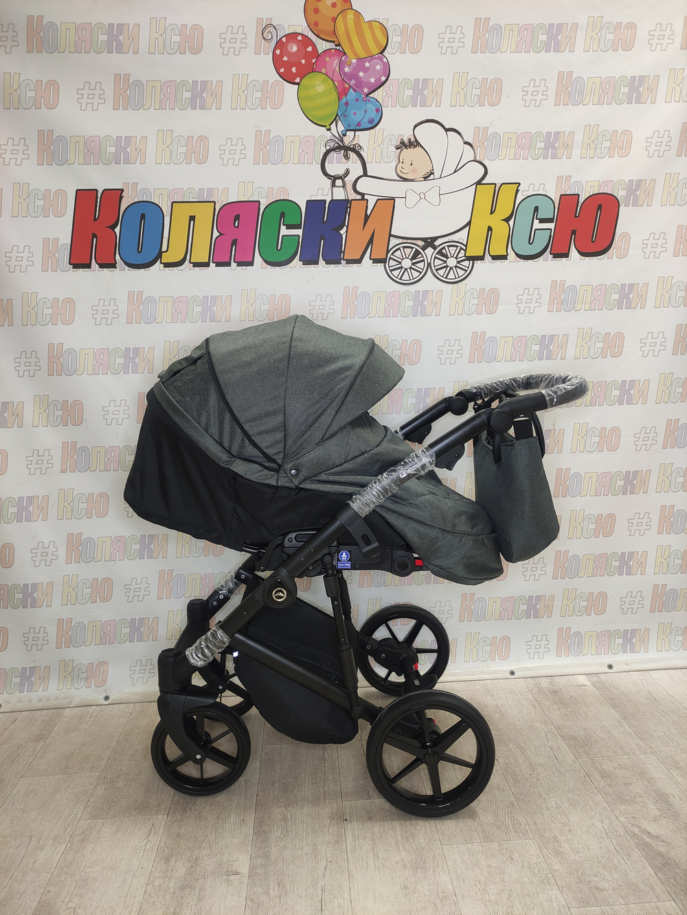 Коляска модульная Adamex Mobi Air M-TK79