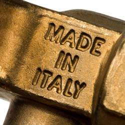 Угольник настенный с креплением 16xRp 1/2"