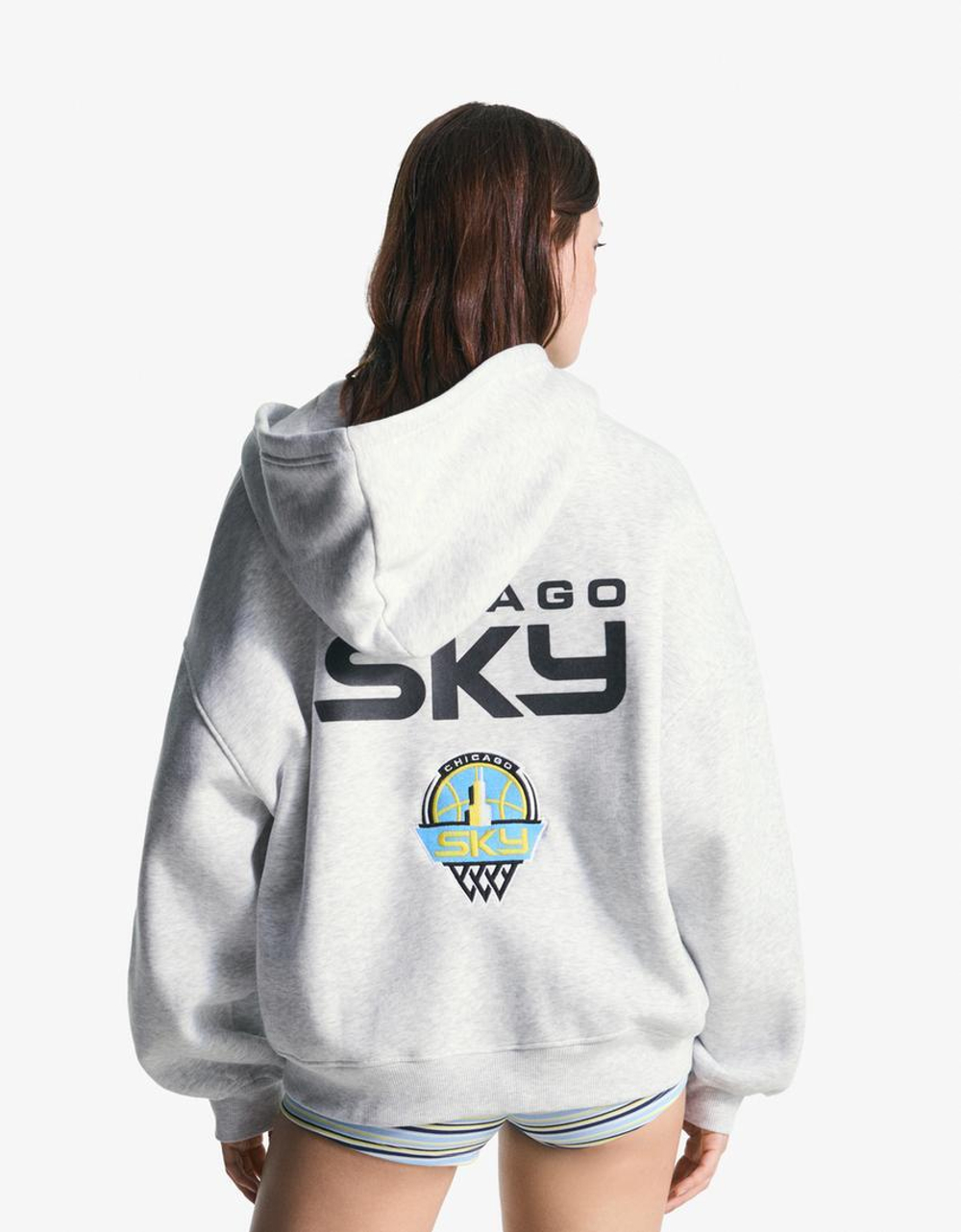 BERSHKA Толстовка на молнии WNBA, серый