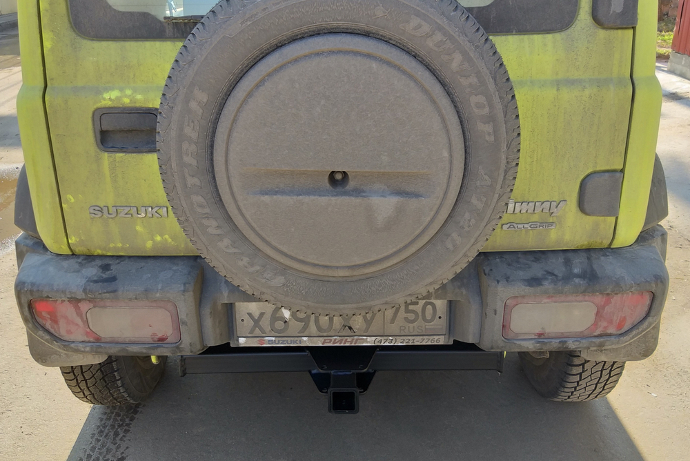 Фаркоп на Suzuki Jimny 2018- без выреза в бампере. Тип шара: E. Нагрузки: 1200/75 кг, SZ 13