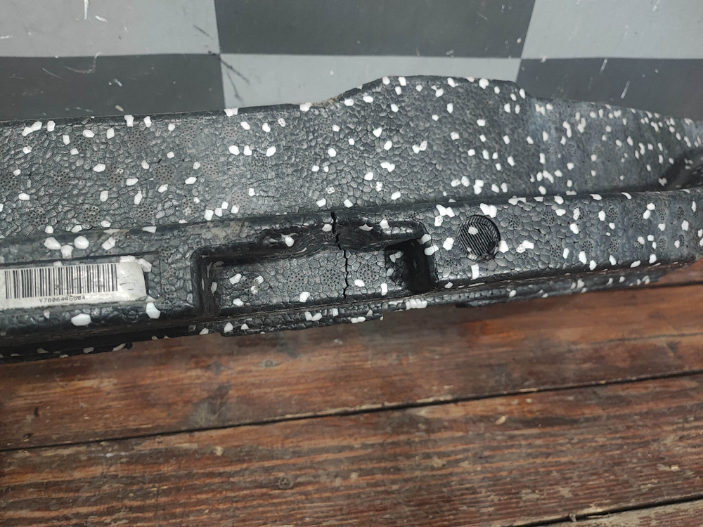 Абсорбер переднего бампера BMW 1-Series (F20) 15-19 Б/У Оригинал 51118064455