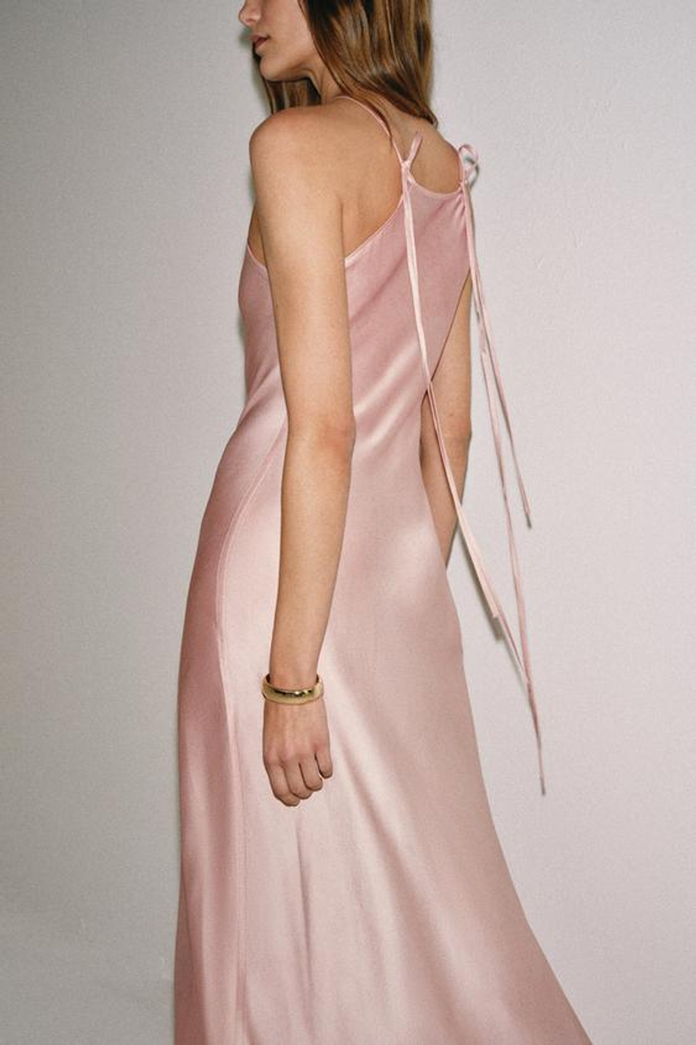 ZARA АТЛАСНОЕ ПЛАТЬЕ ХАЛТЕР ZW COLLECTION, РОЗОВЫЙ