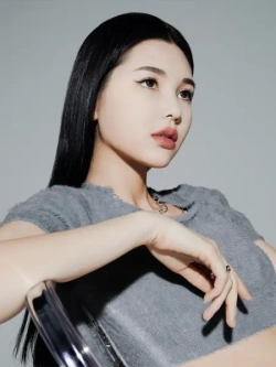 ABOUT TONE Air Fit Powder Pact - Прозрачная пудра для фиксации макияжа (8 гр)