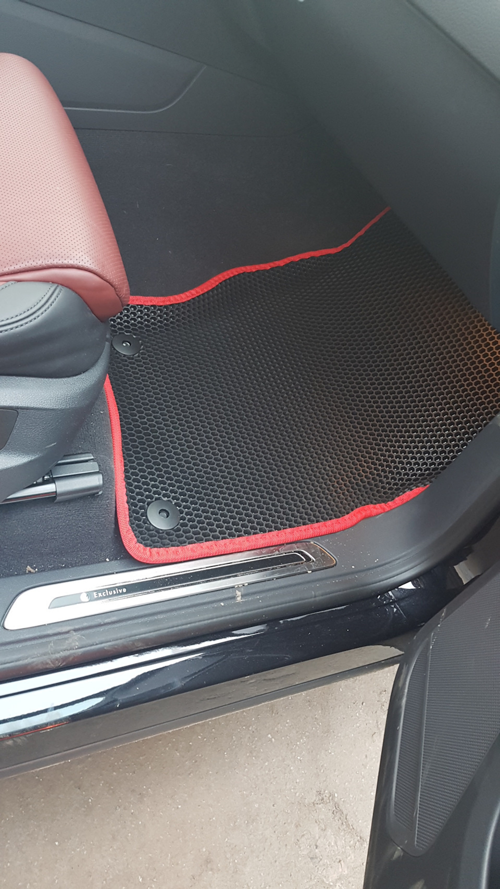 Автоковрики для VW Touareg, II (2010-2018). 2-х зонный климат контроль.