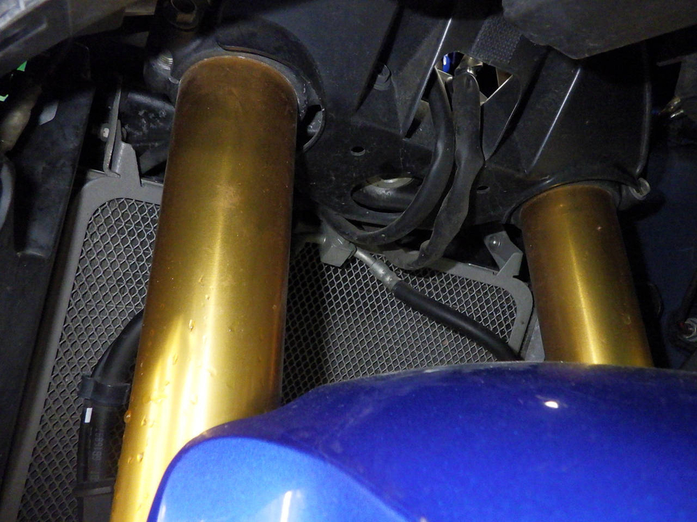 Suzuki GSX-S1000F 049730