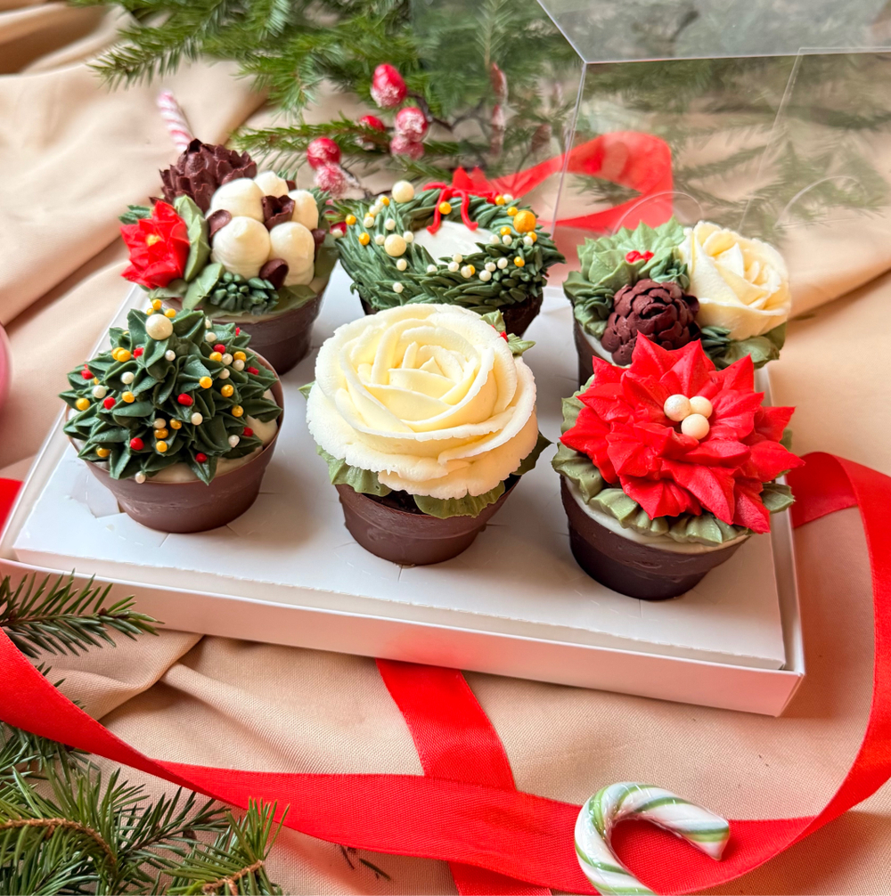 «Новогодний калейдоскоп»: набор из 6 шоколадных горшочков с праздничным декором