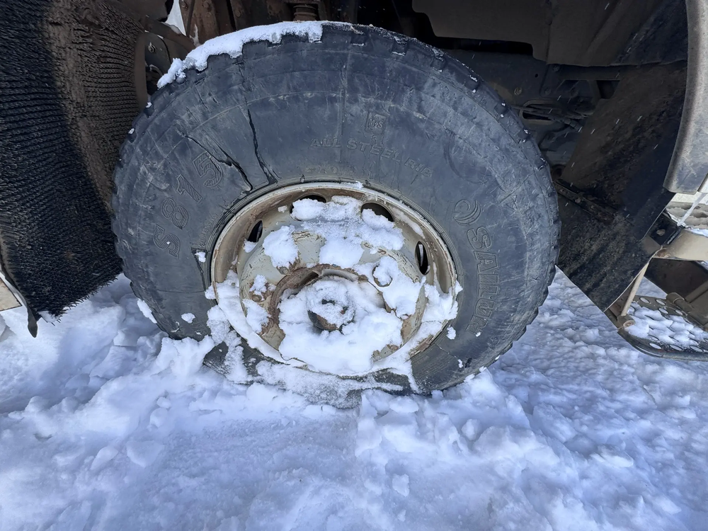 DongFeng KC 6x4 Самосвал KC (Дизельный, 8,9 л, 333 л.с., МТ)