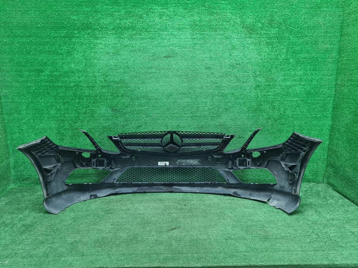 Бампер передний Mercedes E c207 (2009-2013) AMG