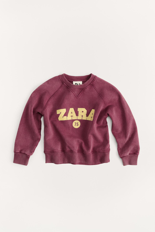 ZARA ТОЛСТОВКА В СТИЛЕ ПРЕППИ 50TH ANNIVERSARY, ТЕМНО-БОРДОВЫЙ