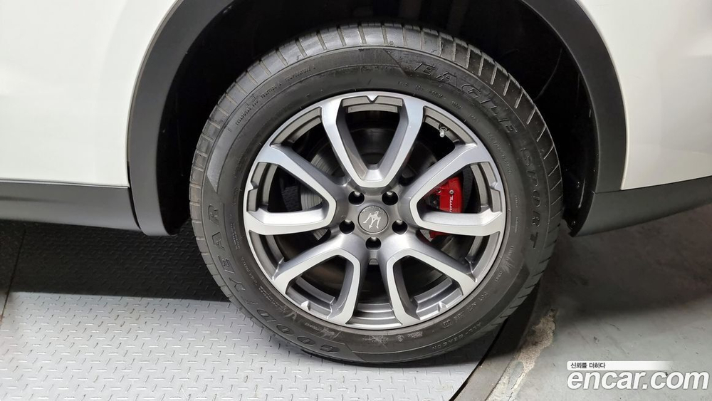 Maserati Levante 3.0 AWD (09.2019)
