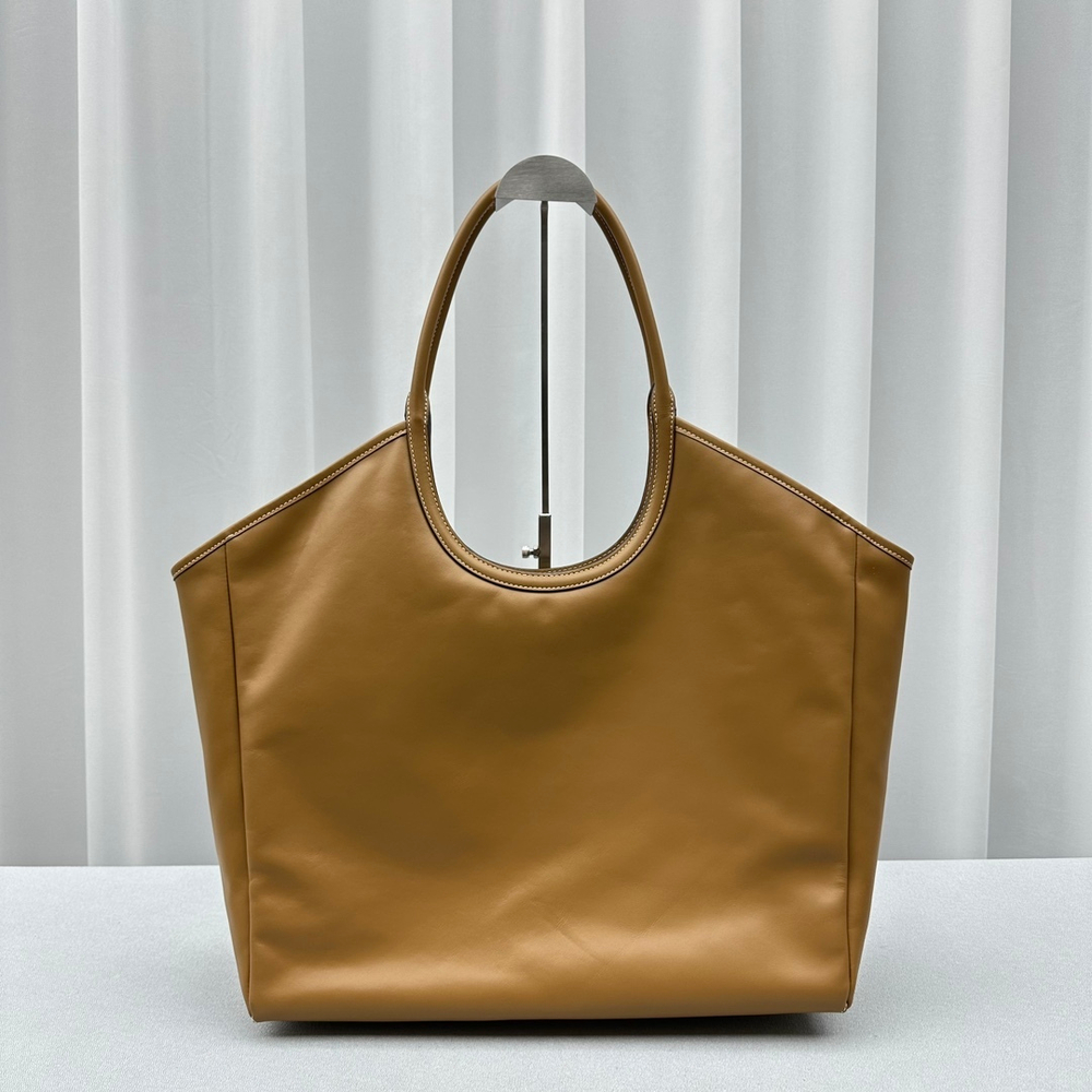 Miu Miu IVY Bag 38 cm